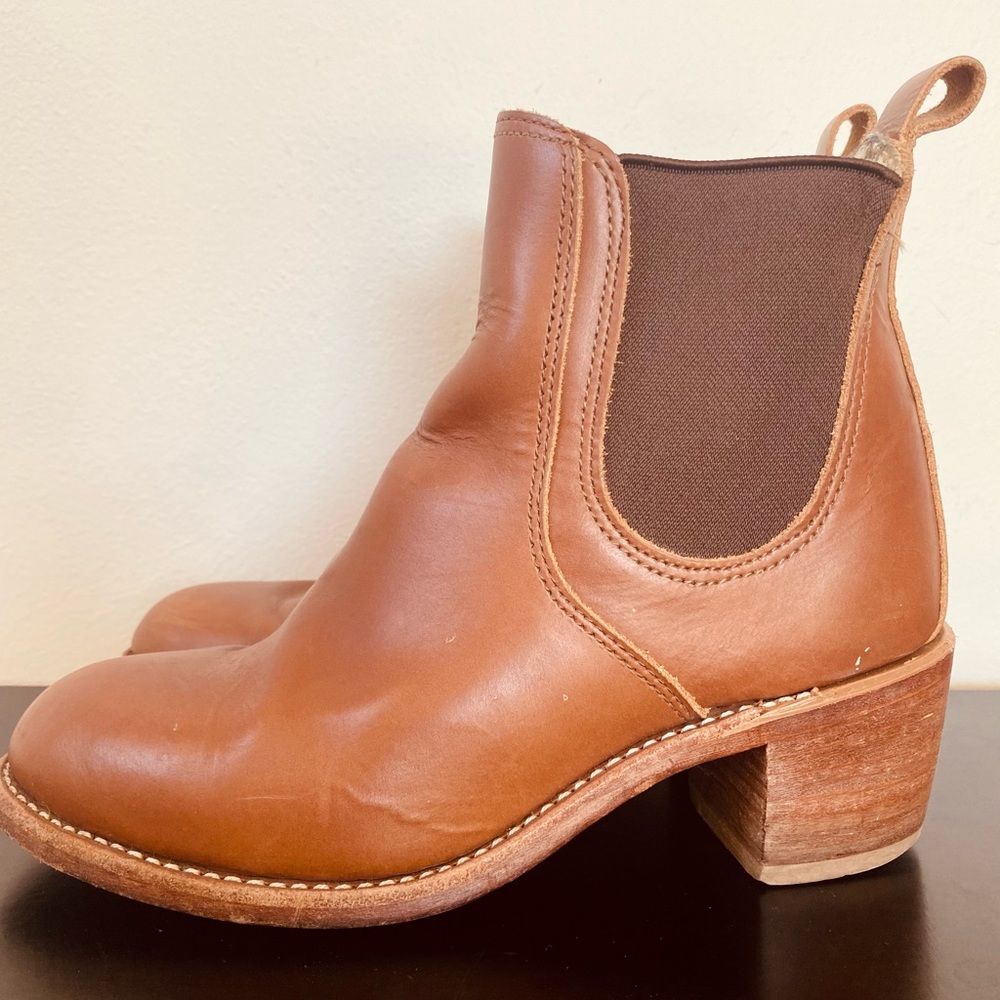 Harriet Heeled Chelsea Boot